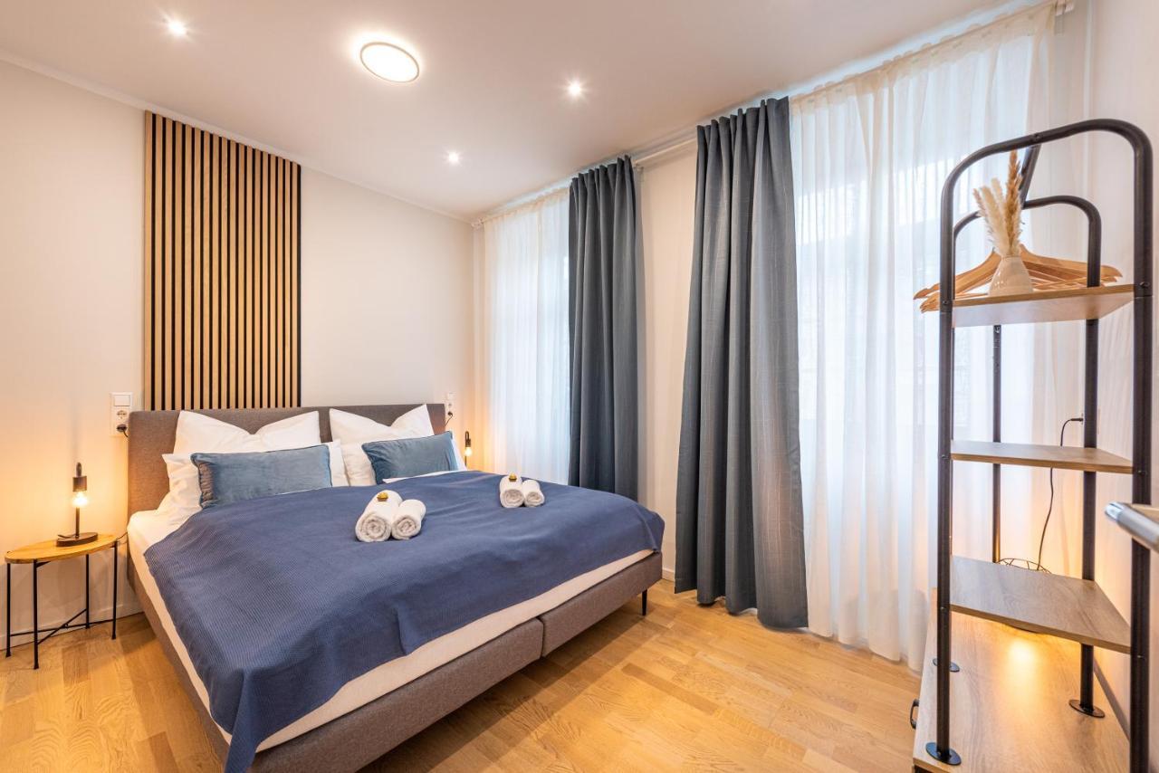 Vivid Luxury Apartment Ludwigsburg - Bluehendes Barock-Forum-Schloss-Modern 外观 照片