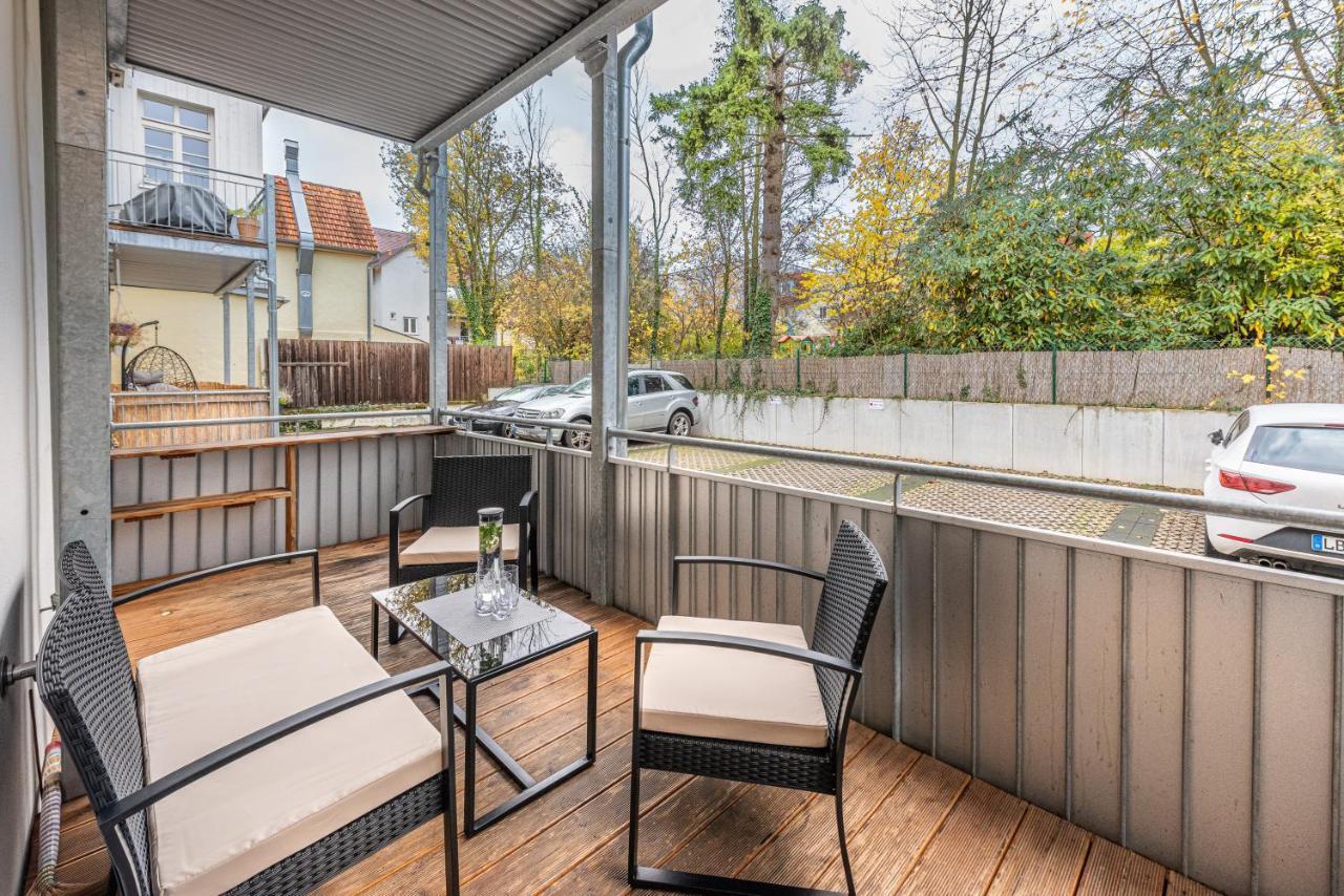 Vivid Luxury Apartment Ludwigsburg - Bluehendes Barock-Forum-Schloss-Modern 外观 照片