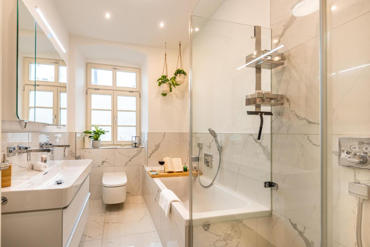 Vivid Luxury Apartment Ludwigsburg - Bluehendes Barock-Forum-Schloss-Modern 外观 照片